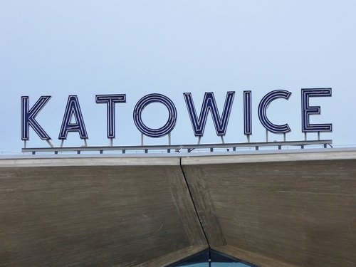 Bahnhof in Katowice (Polen)